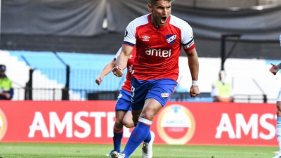 La Academia volvió a la Libertadores con una derrota en casa ante Nacional