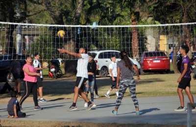 Los jóvenes se portaron bien: solo deportes pero sin grandes juntadas