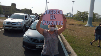 Aumentan los pedidos para liberar el paso en el puente interprovincial