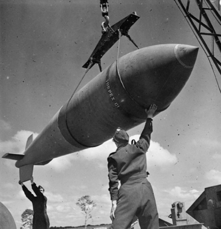bomba2.jpg