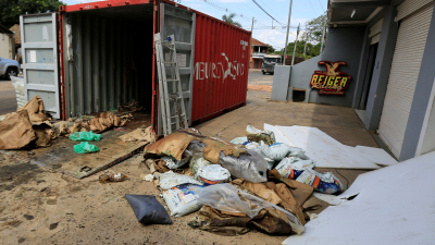 Paraguay: hallaron siete cuerpos descompuestos dentro de container