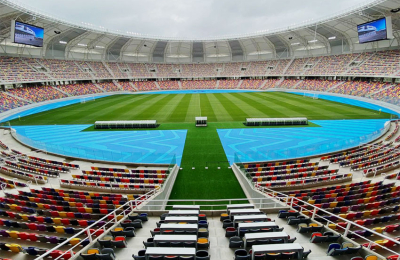 El estadio de Santiago, cuestionado por el costo y rodeado de miserias