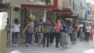 Por la alta movilidad y el repunte de contagios volvieron las restricciones