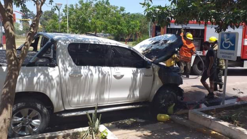 Investigan incendio de camioneta del ex presidente del Concejo de Charata