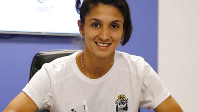 Gimnasia sumó a Lucía Zarza como profesional