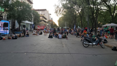 Así se celebró en Resistencia la votación de la ley IVE