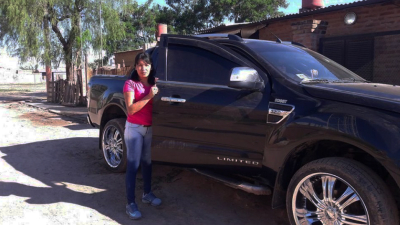 Ordenan la detención de Vanesa López: allanamientos en sus domicilios y aún no fue localizada