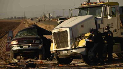 Trágico accidente cerca de la frontera México-EEUU: 13 muertos