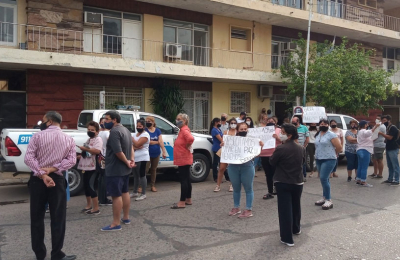 Vecinos cansados de la inseguridad se movilizaron hasta la Fiscalía de Sáenz Peña