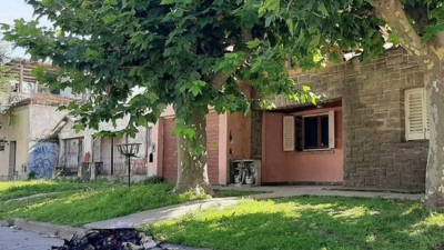 Tiene 100 años: le ocuparon la casa, la golpearon y le robaron la jubilación
