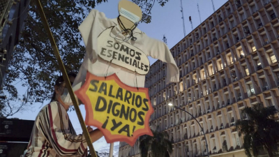 Los médicos de Salud Pública marcharon por salarios dignos