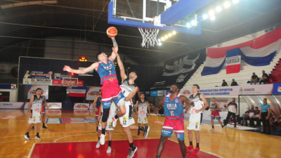 Villa San Martín metió tercera con un gran triunfo ante Estudiantes
