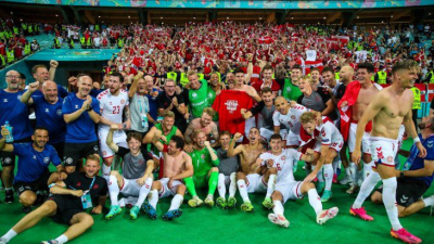 Eurocopa: Dinamarca eliminó a República Checa