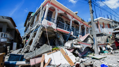 Haití: ya son más de 700 los muertos por el terremoto