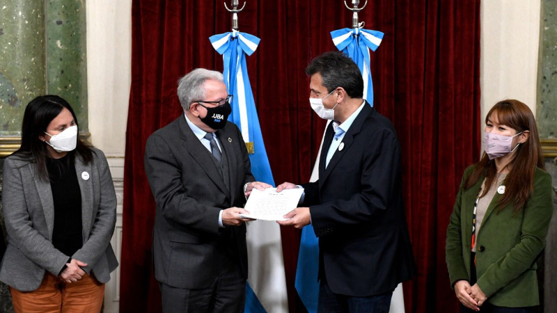 El Congreso impulsa la renovación total del Hospital de Clínicas