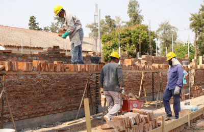 San Martín: la esperada obra del hospital, a buen ritmo y con trabajadores locales