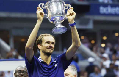 Daniil Medveded no le dio oportunidades a Djokovic y se quedó con el US Open