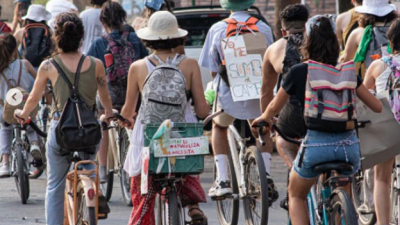 Los reclamos locales por políticas ambientales se unen en un puentazo