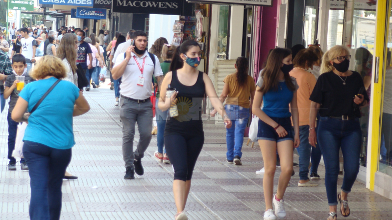 Confirmaron 13 muertes y 1.614 contagios en las últimas 24 horas