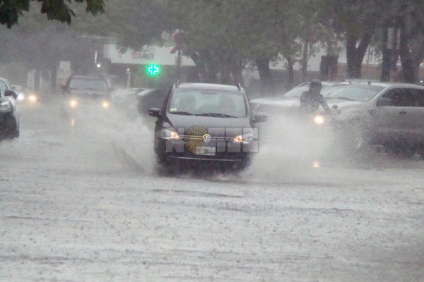 Intensa lluvia en Resistencia