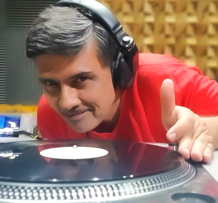 dj.jpg