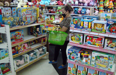 Fiestas de fin de año: el regalo para los más chicos arranca en los $1.500