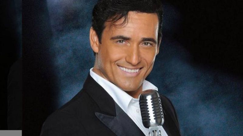Murió por coronavirus Carlos Marín, cantante de Il Divo