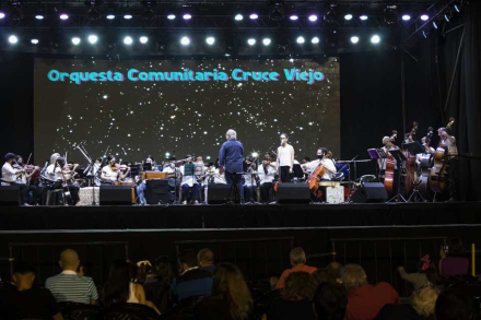orquesta cruce 2022a.jpg