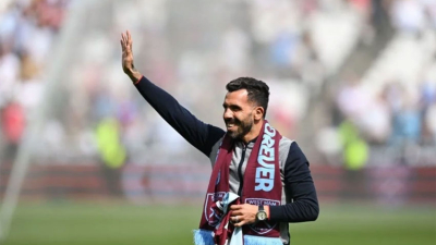 Premier League: West Ham homenajeó a Carlos Tevez