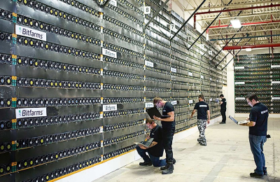 ¿Minar criptomonedas o cazar incautos?