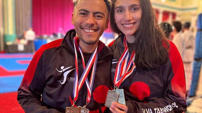 Milagros Acosta y Axel Vargas, campeones en Inglaterra