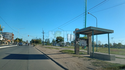 Otra vez el paro de colectivos afectó al sector más pobre de la sociedad