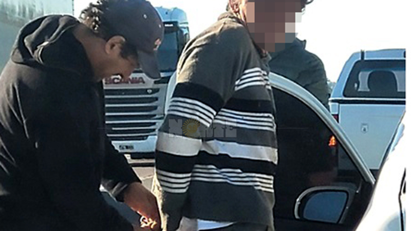 Un productor fue salvajemente golpeado por tres sujetos durante un asalto