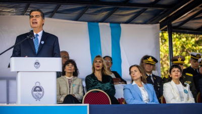 Capitanich reivindicó el federalismo en la celebración del 25 de Mayo