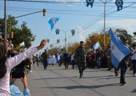 desfile municpio Rcia.JPG
