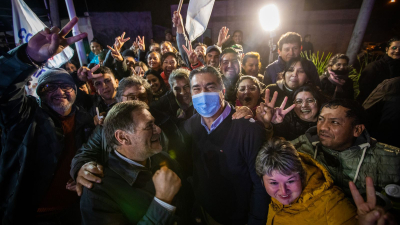 Capitanich inauguró 44 cuadras de pavimento y plazoletas en Las Breñas