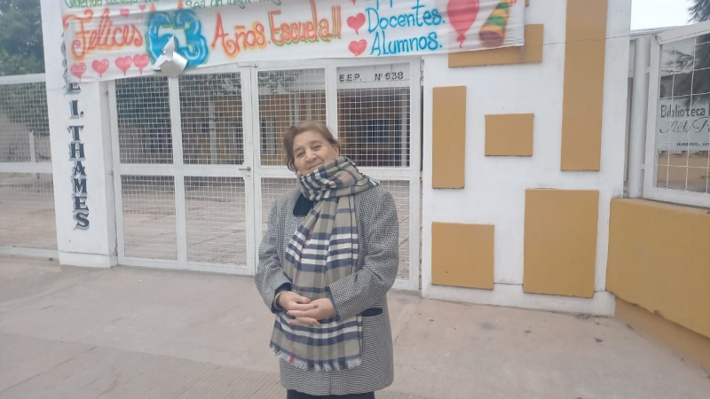 La vocación de servicio de una mujer que permitió crear una escuela