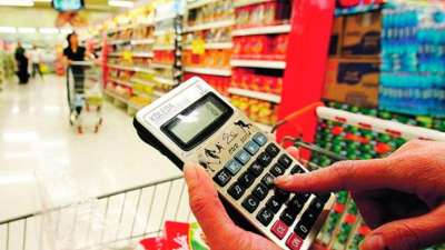 La inflación ya acumula casi 50% en lo que va del año y el 2022 cerraría cerca de los tres dígitos