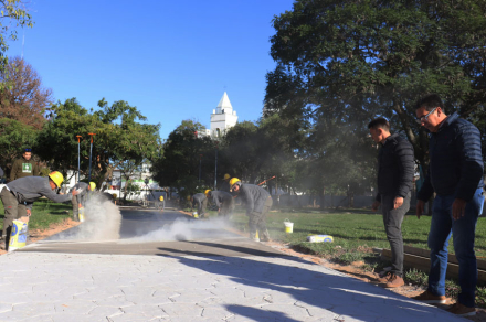 Obras-en-la-Plaza-25-de-Mayo.jpg