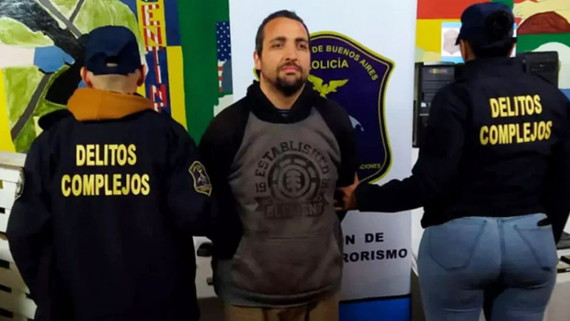 La Plata: libertarios, armas y enfermedades mentales