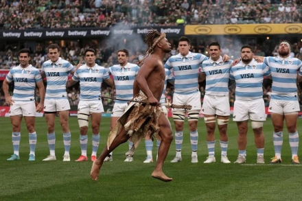 los-pumas-sudafrica3.jpg