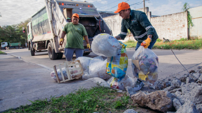 Trabajar para una ciudad más limpia: la labor de los recolectores de residuos
