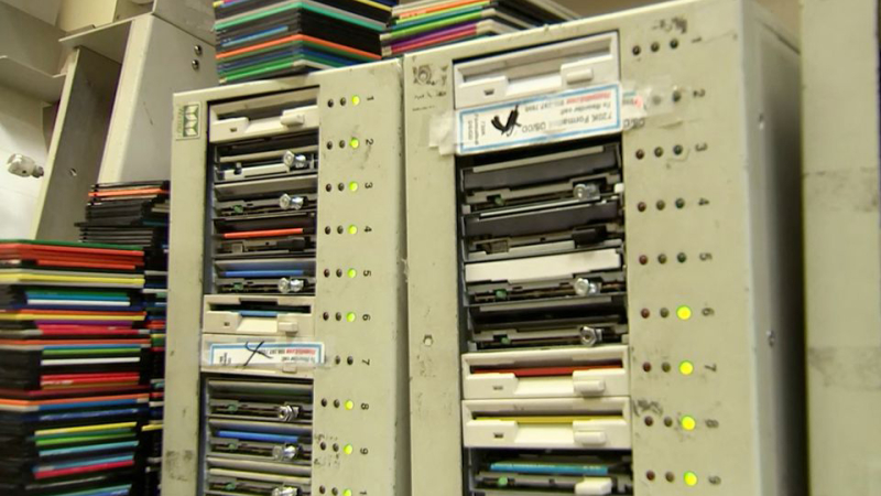 Los disquetes ganan una segunda vida en un almacén de California