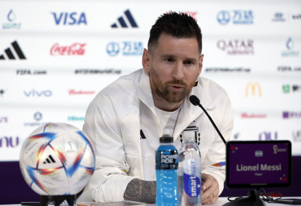 Messi conferencia.JPG