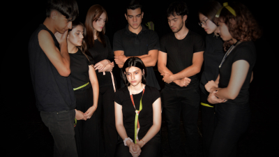 El taller de teatro de La Máscara cierra el año con "Voces"