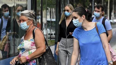Aumentan los casos de Covid y varios países vuelven con barbijos obligatorios