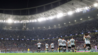 Argentina pasó a Australia y clasificó a cuartos de final