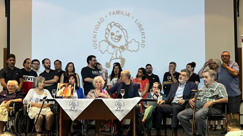 Abuelas de Plaza de Mayo anunció la restitución del nieto 131