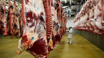 Nación frenó la eliminación de la media res en la distribución de carnes