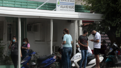 Agradecen la gran labor profesional del Centro de Salud de Villa Río Negro